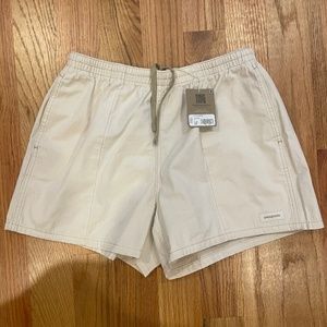 Women's Patagonia Funhoggers Shorts (Medium)